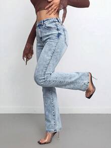 SHEIN Tall Jeans acampanados de moda casual para mujer con lavado y bolsillos en sesgo - Azul lavado medio - Ver 3