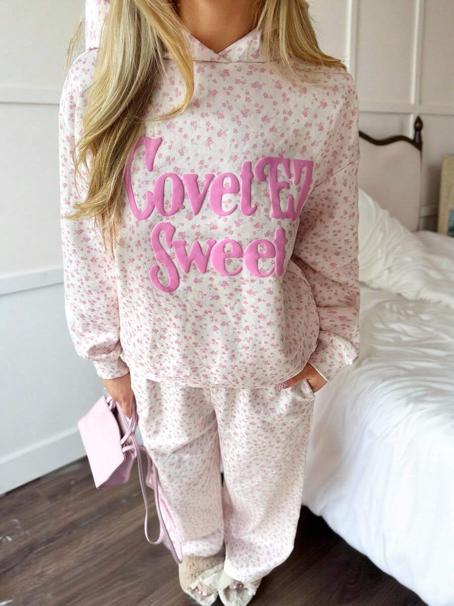 CovetEZ 女款秋冬新款粉色花卉印花品牌字母印花連帽衫,秋季上衣,適合日常通勤、聚會、秋冬/夏季、聖誕節、新年、感恩節、派對、婚禮、海灘、畢業典禮、優雅、外出、約會、通勤、情人節、優雅、度假、Y2K、畢業典禮等場合 - 彩色 - 查看 1