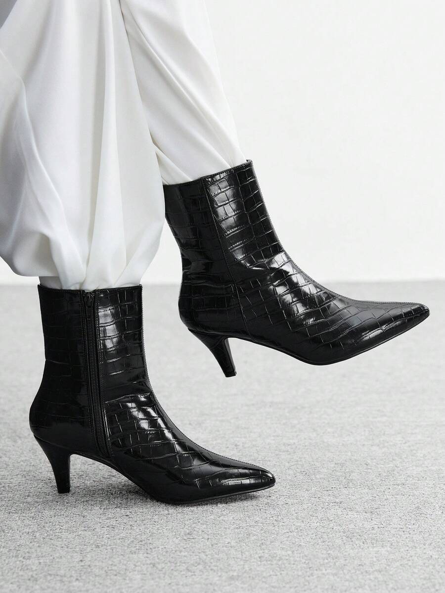 CUCCOO BIZCHIC 女士尖头休闲日常百搭时尚细高跟踝靴 - 黑色 - 查看 1