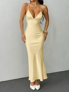 SHEIN PETITE 纯色深V领细肩带超长露背系带缎面美人鱼长裙，优雅连衣裙，度假连衣裙，伴娘礼服，生日派对礼服，返校/毕业礼服，白色长裙 - 淡黃色 - 查看 5