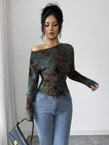 Rafferiza 女士时尚植绒褶皱喇叭袖修身复古上衣 - 彩色 - 查看 3