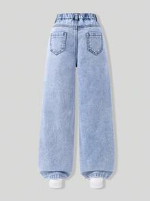 SHEIN ChillGRL 少女阔腿牛仔裤，可爱甜美休闲时尚之选！经典水洗蓝牛仔面料，舒适透气，正面粉白印花设计，弹性腰带饰以仿链条装饰，阔腿剪裁，修饰腿型。适合日常出行、校园休闲、周末旅行、返校季、假期等各种场合，让孩子们每天都充满活力，时尚有型！ - 淺色水洗藍 - 查看 2