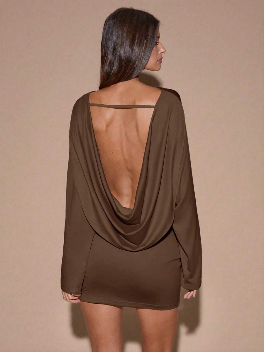SHEIN BAE Váy ngắn hở lưng, cổ khoét sâu, tay dài màu nâu/cà phê, dáng suông, thời trang thu đông, thích hợp cho tiệc cocktail, hẹn hò lãng mạn, tụ họp, sự kiện trang trọng, váy phù dâu, đi chơi đêm, Halloween, Giáng sinh - màu nâu - Xem 1