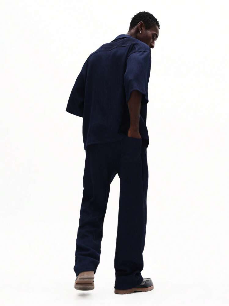 Set aus strukturiertem marineblauem Hemd und Hose