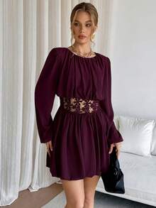 Siren Gaze Vestido mini de moda con cuello redondo, mangas farol, cintura ceñida y dobladillo de volantes transparentes de unicolor para mujer - Rojo violeta - Ver 6
