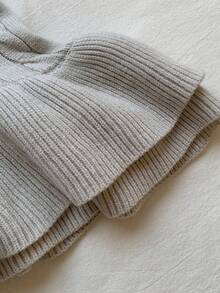 SHEIN EZwear 女士骑士图案圆领短袖荷叶边下摆针织连衣裙 - 灰色 - 查看 3