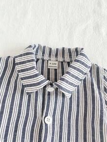 SHEIN Vintaside Kids 男婴夏季条纹纽扣短袖衬衫和短裤两件套 - 黑與白 - 查看 8