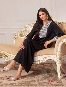 CUCCOO TILAWA Shiny Rhinestone Women's Flat Sandals With A Luxurious Style, Outdoor Vacation Style, Crown Rhinestone Women's Casual Commuting Flat Sandals Valentine's Day - Silver - View 4