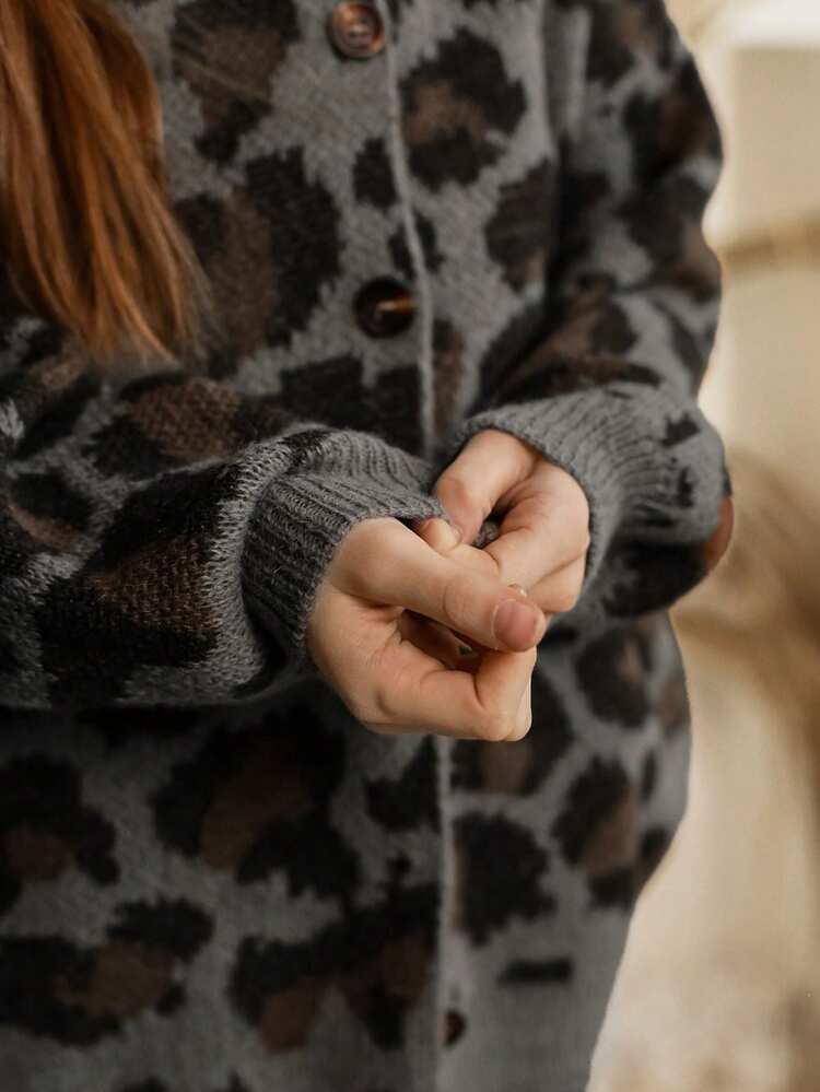 Tween Girl Leopard Print Loose Fit Casual Single-Breasted Long Sleeve Cardigan
