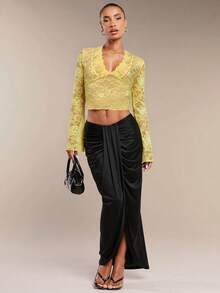 SHEIN BAE Solid Color Sexy Alluring Sheer Black Lace V-Neck Bodycon Flare Sleeve Top For Women, Suitable For Summer Vacation, Date Night, Single Party - Yellow - View 4
