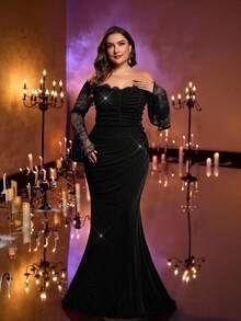 Glamrae Plus Size Elegant Red Off-Shoulder Floral Decor Long Sleeve Sheer Lace Patchwork Ruched Waist Mermaid Hem Formal Gown(Heavily Embellished Design) - Black - View 4