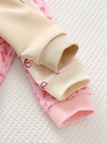 Cozy Pixies 3件套女婴蝴蝶图案针织柔软圆领长袖套头卫衣套装