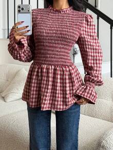 Siren Gaze Camisa casual de manga larga con cuello alto, volantes y estampado de cuadros para mujer, atuendo primaveral, atuendo de vacaciones de primavera, atuendo de San Valentín para mujer, atuendo de San Valentín, blusa casual para salir, blusas casuales para mujer, top rojo