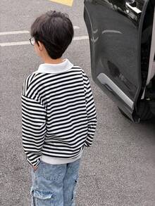 SHEIN Little Byeori 两件套男童黑白条纹半拉链卫衣，保暖舒适，适合户外、上学、日常穿着，秋冬季节适用。 - 黑與白 - 查看 3