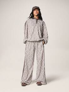 Missguided x Playboy Women Wide Leg Printed Geometric Rabbit Logo Joggers With Elastic Waistband Side Stripe Detail Comfortable Loose Fit Sweatpants - Multicolor - View 3