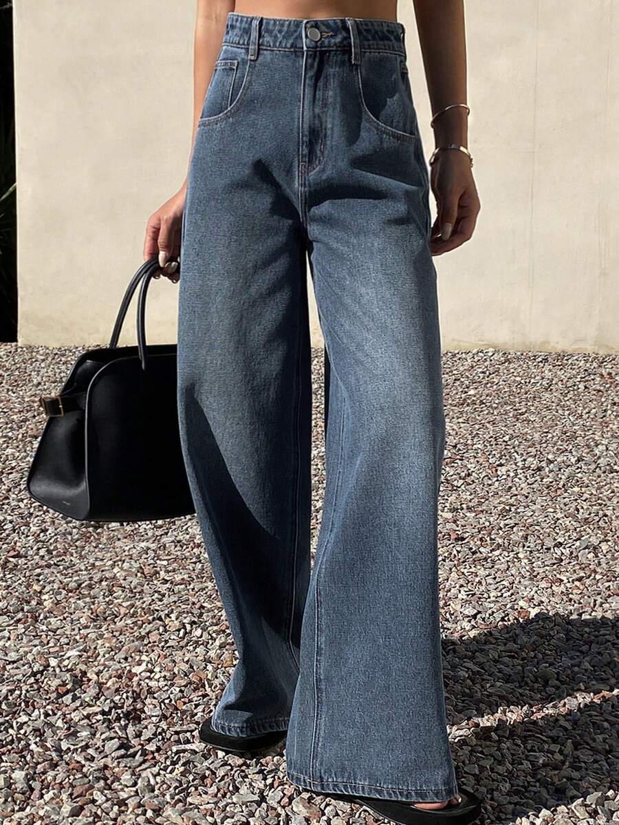 Livesso 女士宽松休闲直筒牛仔裤，适合商务、街头、度假、办公、秋冬季穿着。 - 中等水洗藍 - 查看 1