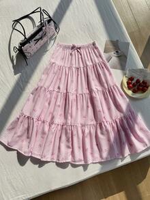 SHEIN 一件装女童度假休闲舒适泡泡纱粉色条纹蝴蝶结印花荷叶边A字裙，优雅之选，是您宝贝的理想之选：独特的纹理、精致的细节、飘逸的荷叶边，尽显甜美优雅，适合室内、室外、派对、休闲、旅行、春夏秋季穿着。 - 粉色 - 查看 7