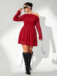 SHEIN ICON 大码纯色不对称领口优雅长袖连衣裙 - 紅色 - 查看 3