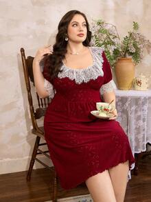 Côtesoire Camisón corto de manga corta con parches de encaje jacquard y corte evasé para tallas grandes - Rojo violeta - Ver 6