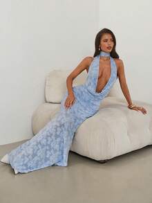 Aloruh 女士春夏新款优雅浪漫纯色浅蓝色镂空纹理深V领露背修身连衣裙 - 淺藍色 - 查看 7