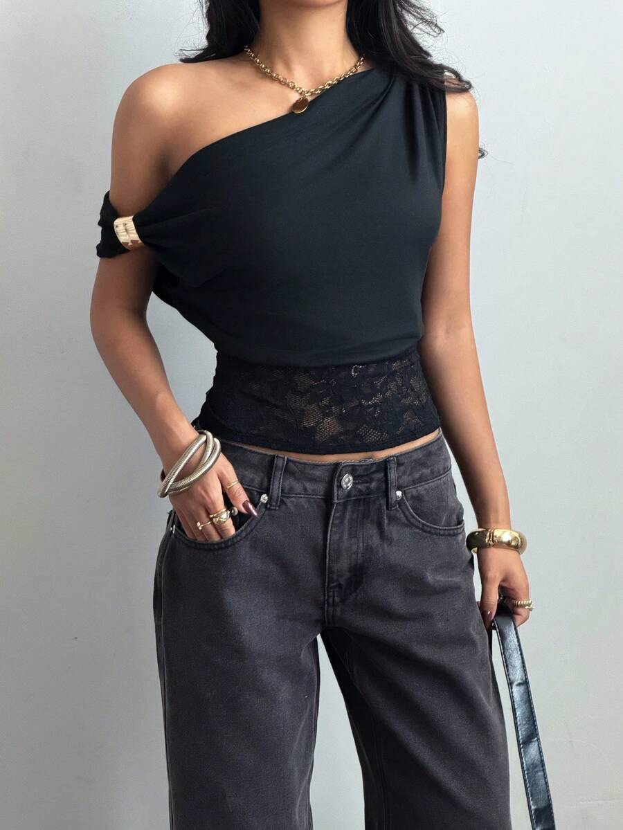 Siren Gaze 女士纯色极简蕾丝拼接不对称肩部上衣 - 黑色 - 查看 1