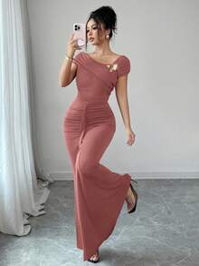Modelyn 金属扣装饰褶皱修身优雅长连衣裙 - 藕粉色 - 查看 4