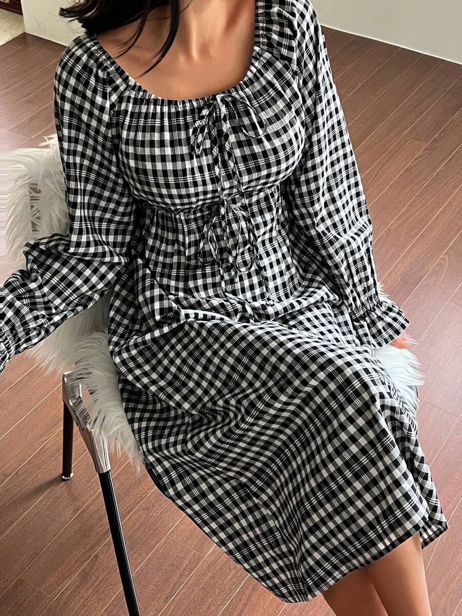 DAZY 甜美格子收腰长款连衣裙家居服女款 - 黑與白 - 查看 1