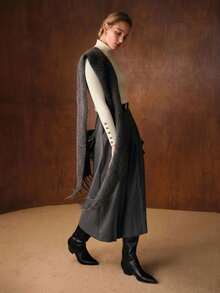 MOTF PREMIUM SIMPLE METAL BUTTON DECOR BASE LAYER SWEATER - White - View 6