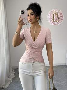 Elenzga Áo thun nữ kiểu dáng thanh lịch, chất liệu jacquard, thiết kế quấn quanh người, trang trí khóa kim loại, thích hợp mặc đi làm vào mùa hè. - Hồng - Xem 1