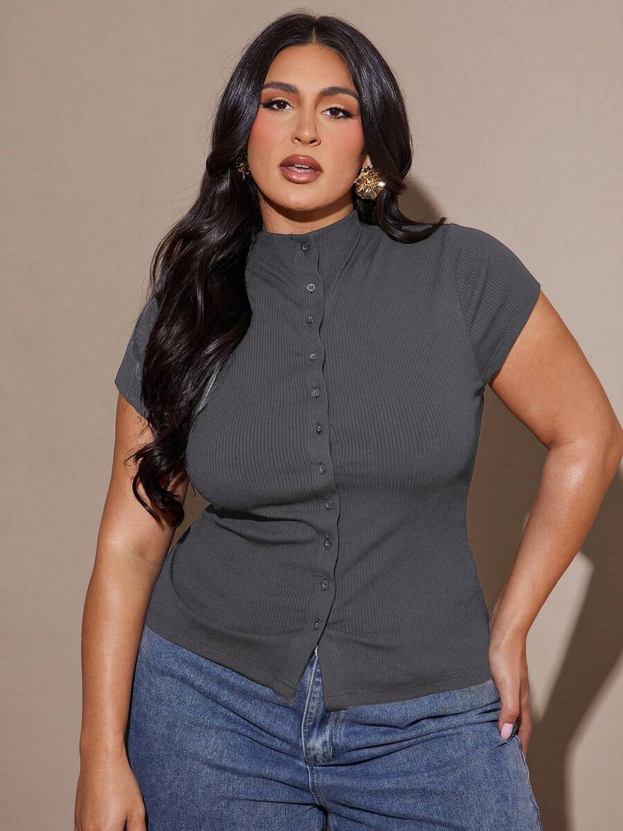 SHEIN BAE Plus Size Women's Crew Neck Solid Color Simple Front Button Short Sleeve T-Shirt, Summer, Summer Tops - Dark Grey - View 1