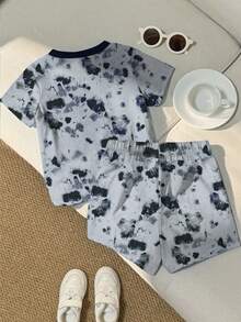 SHEIN Playful Pals 1 套男婴休闲网络和字母印花圆领短袖 T 恤和短裤套装，时尚日常穿着 - 彩色 - 查看 2