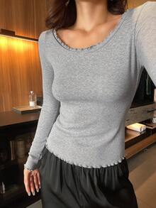 DAZY Comfortable Knit Wavy Hem Fitted Women Loungewear Top - Grey - View 5