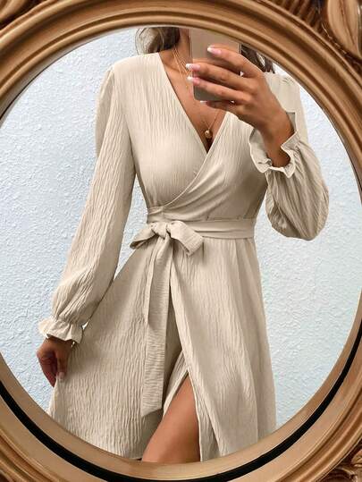 SHEIN Clasi 纯色裹身式浪漫性感V领连衣裙