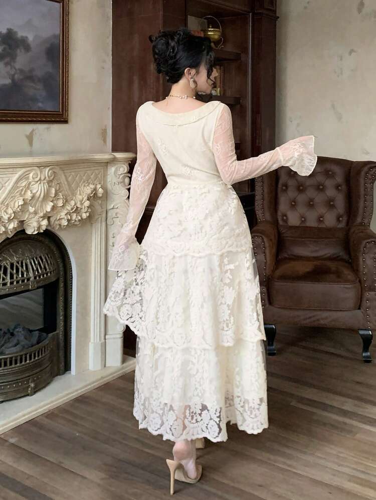 V-Neck Waist Cinched Flare Sleeve Layered Lace Hem Princess Dress, Elegant For Formal Events, Spring/Autumn Sundress