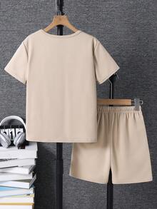 SHEIN 2pcs Tween Boy Casual Printed Fabric Round Neck Short Sleeve Shorts Set, Suitable For Commuting, School, Daily Casual Wear, Sports, Spring/Summer - Beige - View 3
