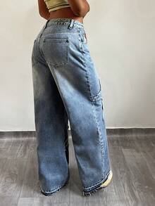 StreetHx Fashionable Casual Streetwear Patch Embroidered Star Low-Waist Distressed Jeans - Medium Wash - View 3