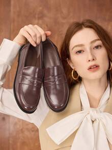 MOTF PREMIUM 女士PU皮革圆头乐福鞋 - 咖啡棕 - 查看 6