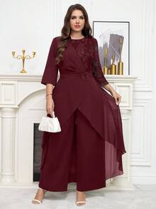 Reflora 大码纯色圆领插肩袖收腰蕾丝拼接优雅连体裤 - 酒紅色 - 查看 4