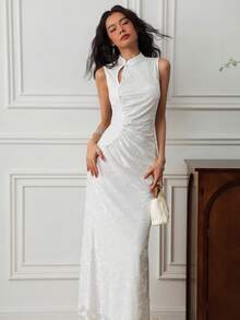 EastFlair Women's Floral Jacquard Pleated Fitted Elegant Sleeveless Dress Elegant White Dress White Vintage Dress White Dinner Dress White Cocktail Dress - White - View 3