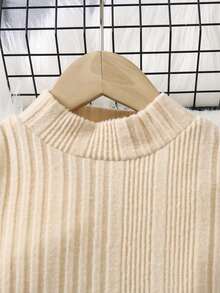 Young Girl Solid Color Long Sleeve T-Shirt And Button Design Suspender Skirt Set - Brown - View 9