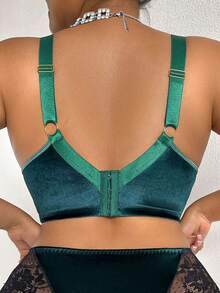 DesireSculpt 1pc Plus Size Lace Patchwork Wireless Bra - Green - View 2