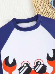 SHEIN Young Boy Crab Print Contrast Color Raglan Sleeve Two-Piece Swimsuit Set, Suitable For Beach & Swimming Boys Rash Guard Set Boy Swimsuit Set Long Sleeve Boy Swim Trunks Set Shirt Beach Wear For Boys Little Boy Bathing Suites Bottoms Boy Swim Set Boys Swim Rash Guard Toddler Rash Guard Boys Long Sleeve Swim Toddler Swim Shirt Little Boy Swim Wear Boys Long Sleeve Swimsuit Long Sleeve Rash Guard Beach Wear For Kids Boy Beach Wear Boys Rash Guard Top Boys Cruise Clothes - Multicolor - View 4