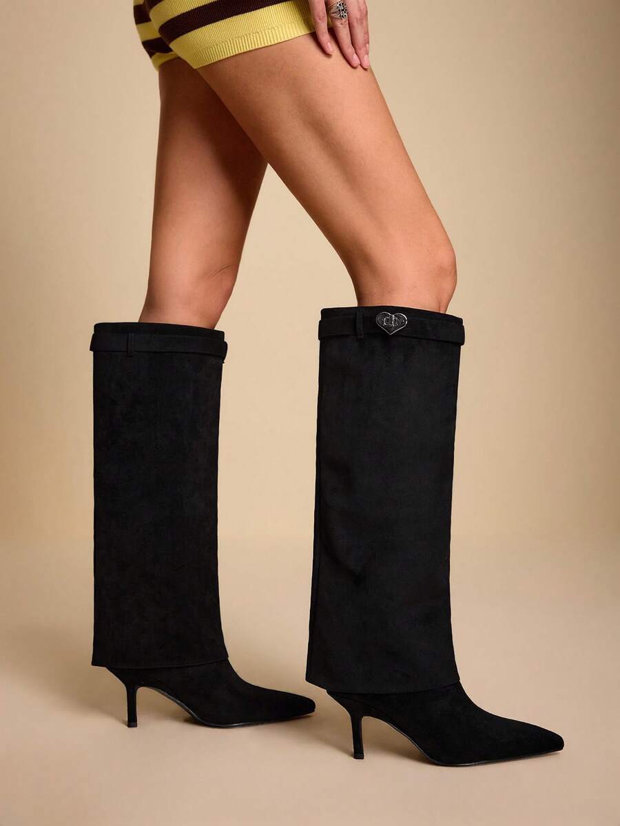 Daringsoles Giày bốt cao đến đầu gối đính kim loại trang trí hình trái tim mũi nhọn thanh lịch dành cho nữ - màu đen - Xem 1