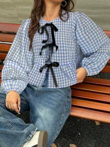 SHEIN EZwear 女士复古时尚黑白格子前襟天鹅绒系带泡泡袖宽松衬衫 - 藍白色 - 查看 3