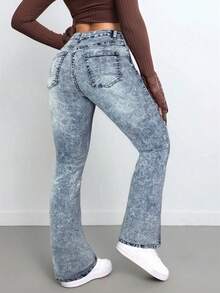 SHEIN Tall Jeans acampanados de moda casual para mujer con lavado y bolsillos en sesgo - Azul lavado medio - Ver 2