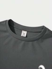 SHEIN 男童字母印花圆领短袖T恤和抽绳腰休闲裤套装 - 灰色 - 查看 3