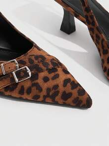 CUCCOO SZL Sepatu Hak Tinggi Wanita dengan Gesper dan Motif Leopard, Ujung Lancip, Modis, Cocok untuk Pemakaian Sehari-hari dan Natal. - MultiWarna - View 10