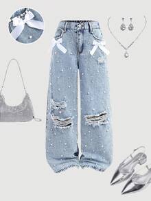 Girlism 这款少女优雅浅色水洗做旧蝴蝶结高腰宽松直筒牛仔裤，配有口袋插片、仿珍珠和毛边裤脚，适合春夏假期、节日庆典、夏季海滩波西米亚风度假、新年、圣诞节、跨年夜等场合，是街头复古风的理想之选，舒适百搭。 - 淺色水洗藍 - 查看 1