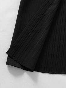 SHEIN 青少年男童纯色前襟休闲百搭短袖衬衫 - 黑色 - 查看 4