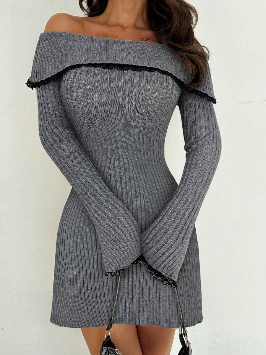 Firerie 优雅性感白色撞色蕾丝拼接露肩喇叭袖收腰迷你A字针织连衣裙，秋冬款 - 灰色 - 查看 1